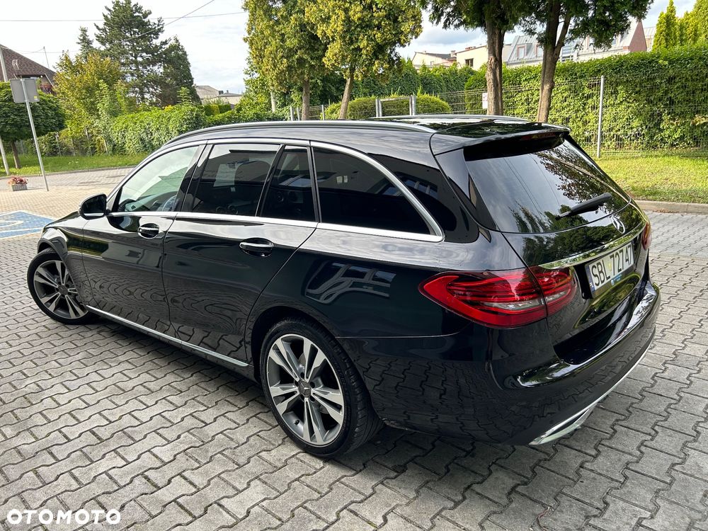 Mercedes-Benz Klasa C 220 d 9G-TRONIC - 17