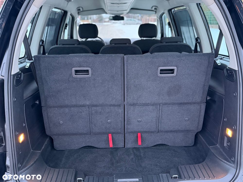 Ford Galaxy 2.0 TDCi Titanium - 28