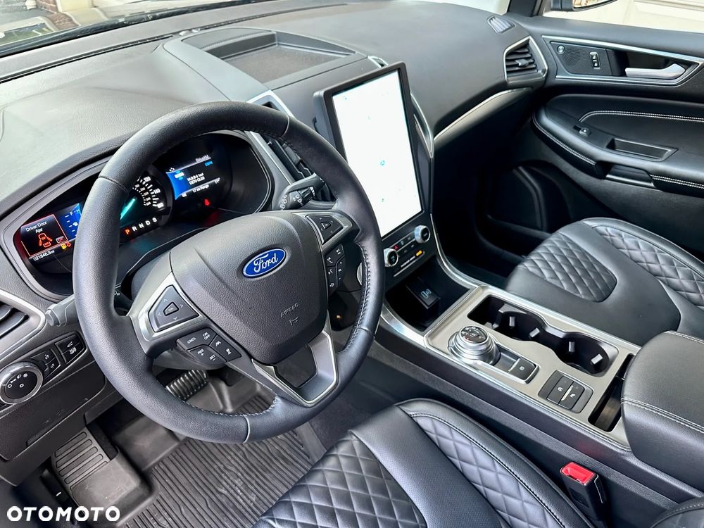 Ford Edge - 16