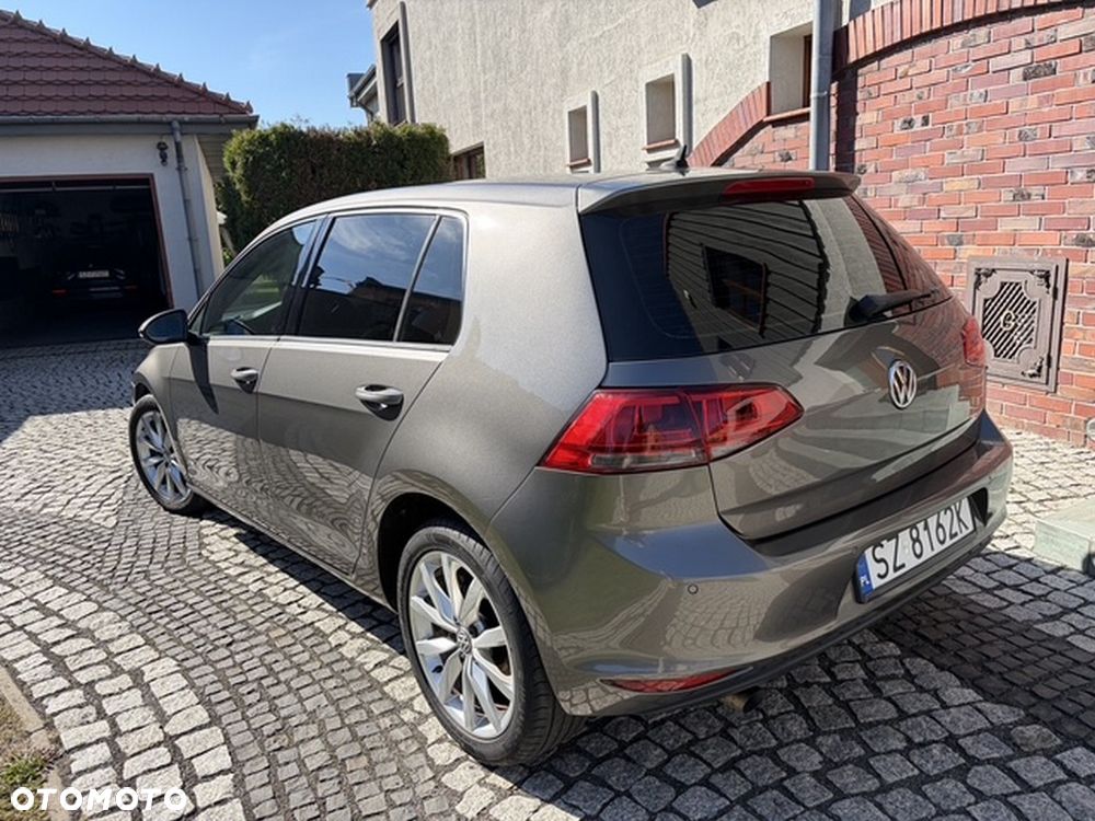 Volkswagen Golf - 3