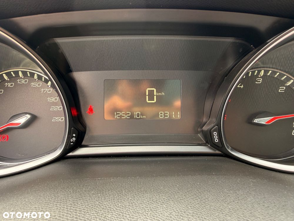 Peugeot 308 BlueHDi 150 Stop & Start Active - 18