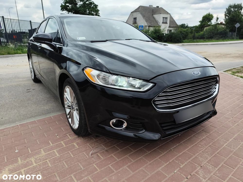 Ford Fusion - 12