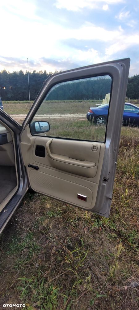 Chrysler Voyager - 14
