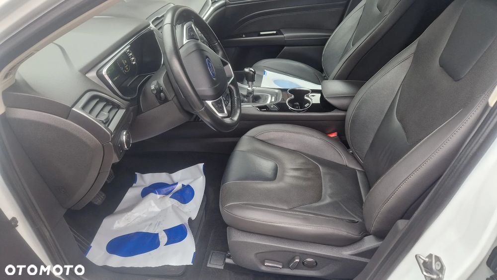 Ford Mondeo 2.0 TDCi Start-Stopp Titanium - 22