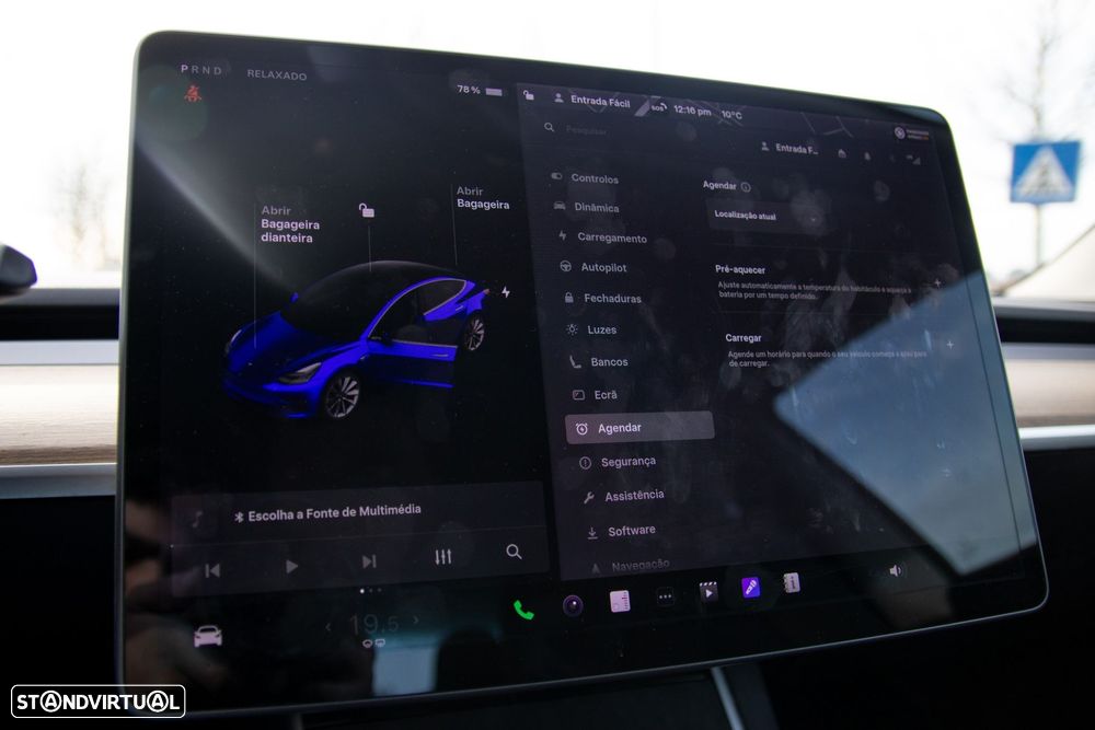 Tesla Model 3 Long-Range Dual Motor AWD - 36