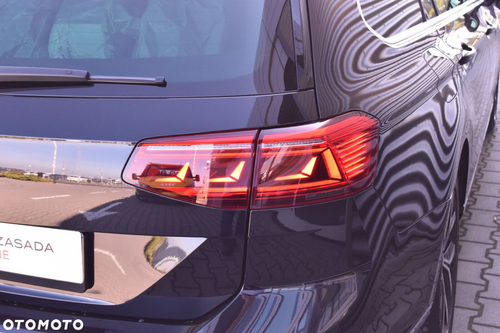 Volkswagen Passat 2.0 TDI EVO Elegance DSG - 39