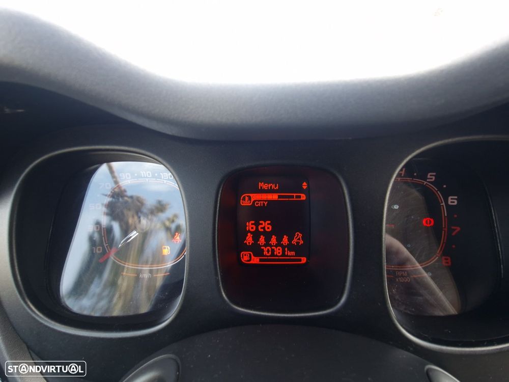 Fiat Panda 1.2 Lounge S&S - 38