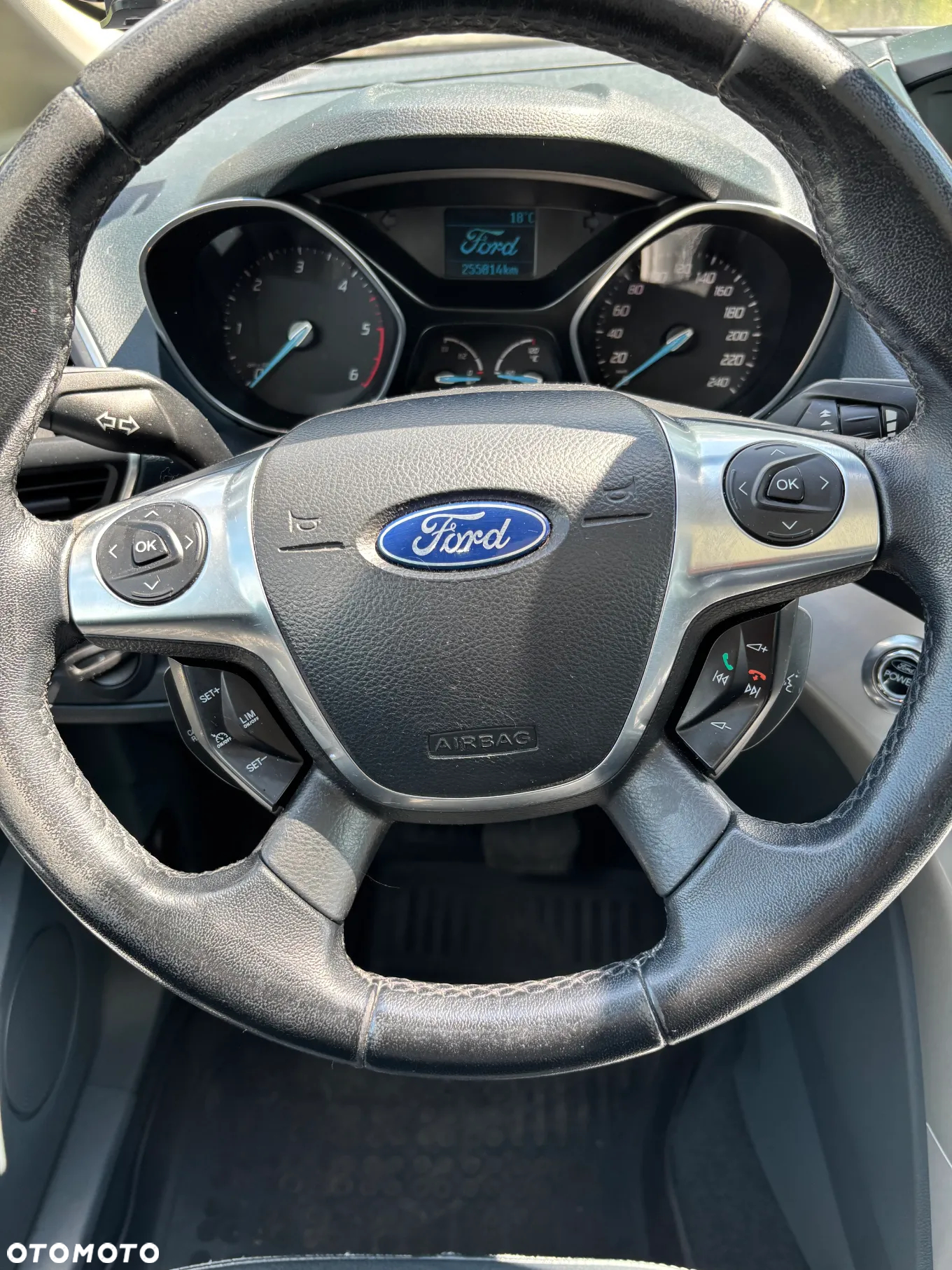 Ford Grand C-MAX 2.0 TDCi Titanium - 24