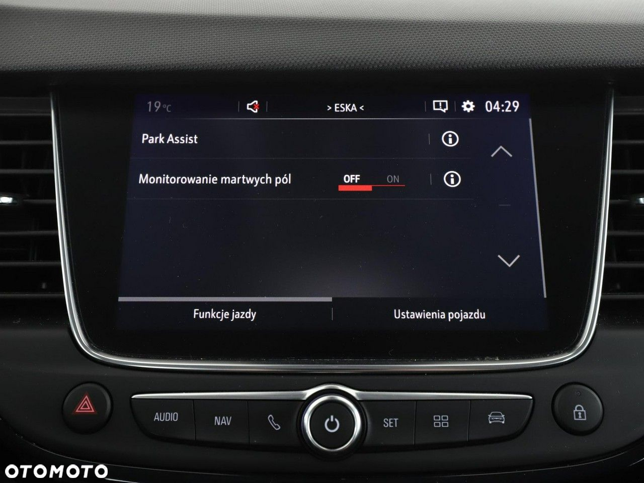 Opel Crossland X 1.2 T Eco Design Line S&S - 27