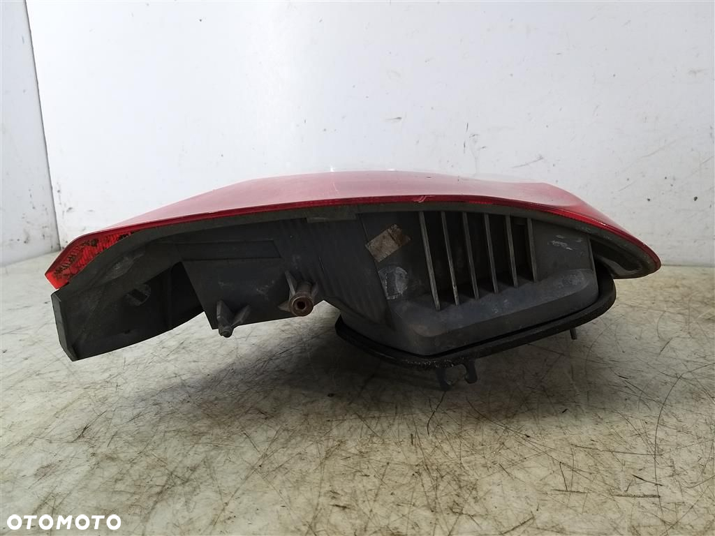Lampa prawa tylna tył Honda Civic VII 3D 2001-2006 LIFT 33500-S5S-G312 - 3