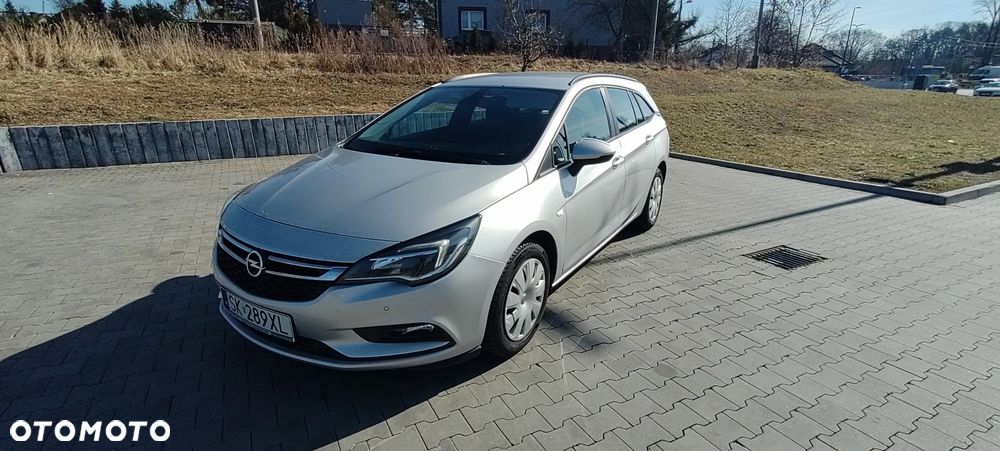 Opel Astra 1.6 CDTI Enjoy S&S - 1