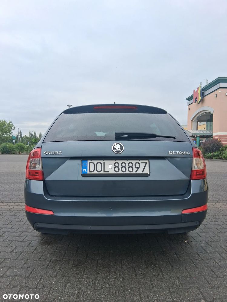 Skoda Octavia 2.0 TDI (Green tec) DSG Joy - 8