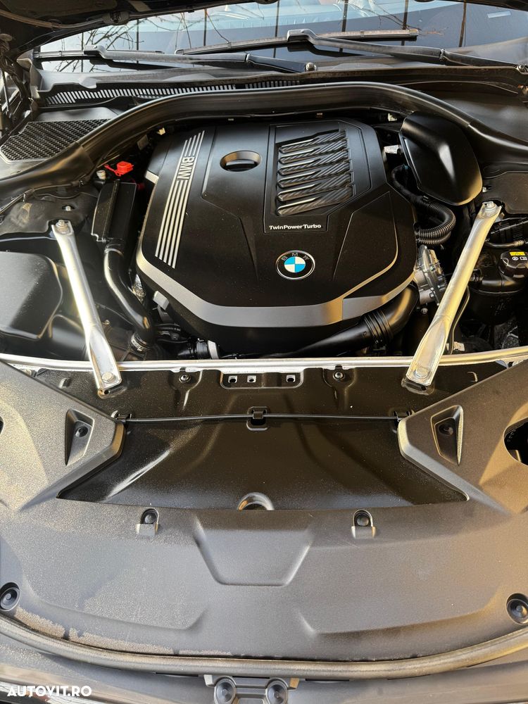 BMW Seria 8 840i xDrive - 12