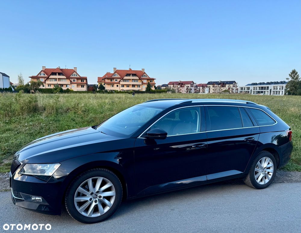 Skoda Superb Combi 1.5 TSI Style - 2