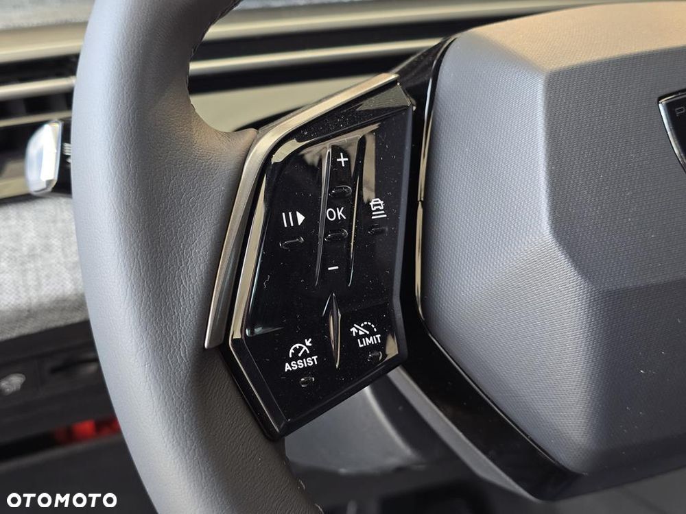 Peugeot 5008 1.2 PureTech mHEV Allure S&S e-DCS6 - 15