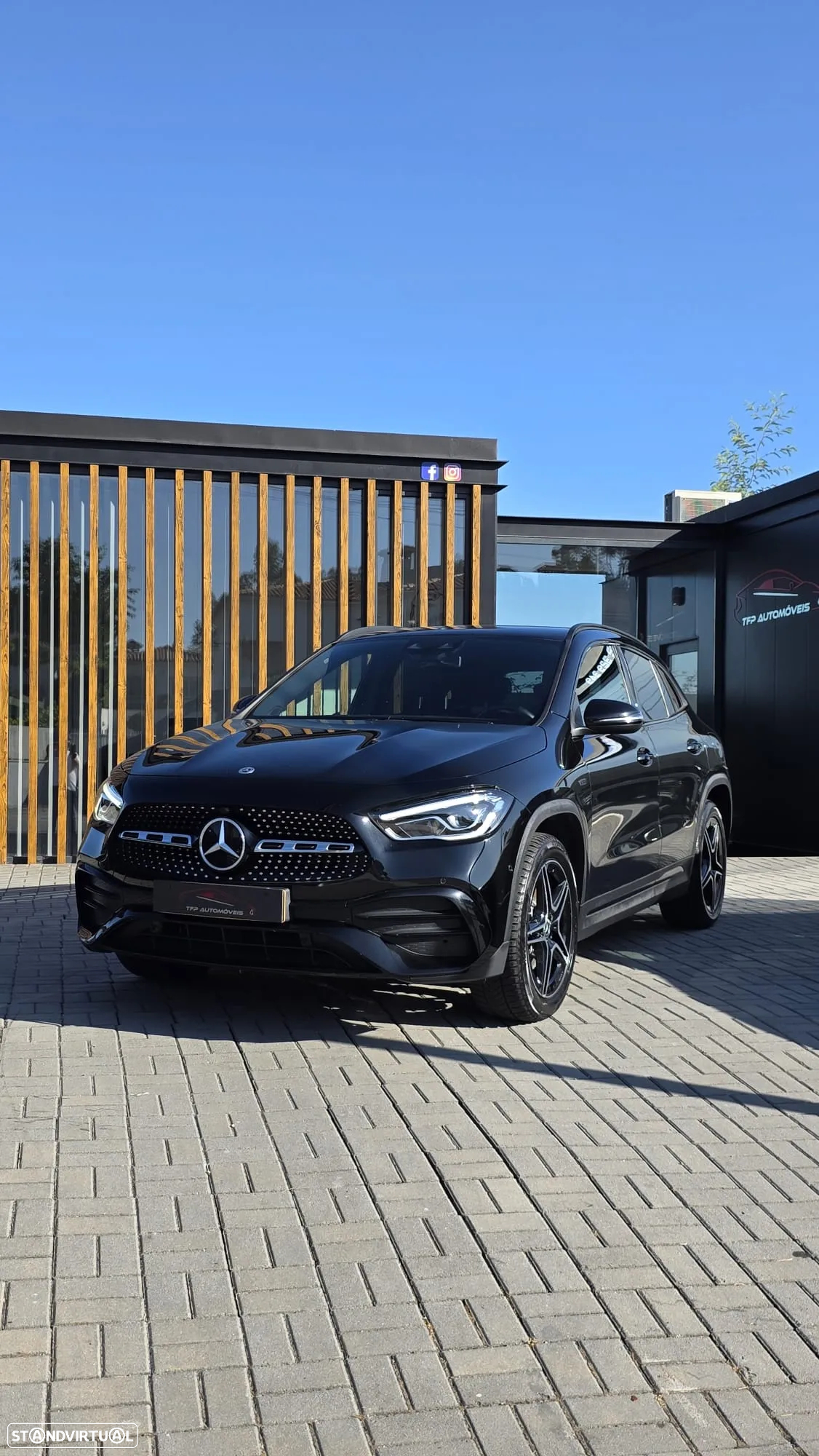 Mercedes-Benz GLA 250 e AMG Line - 2