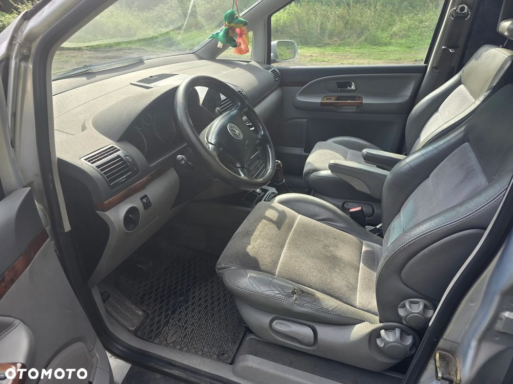 Volkswagen Sharan 1.9 TDI Highline - 7