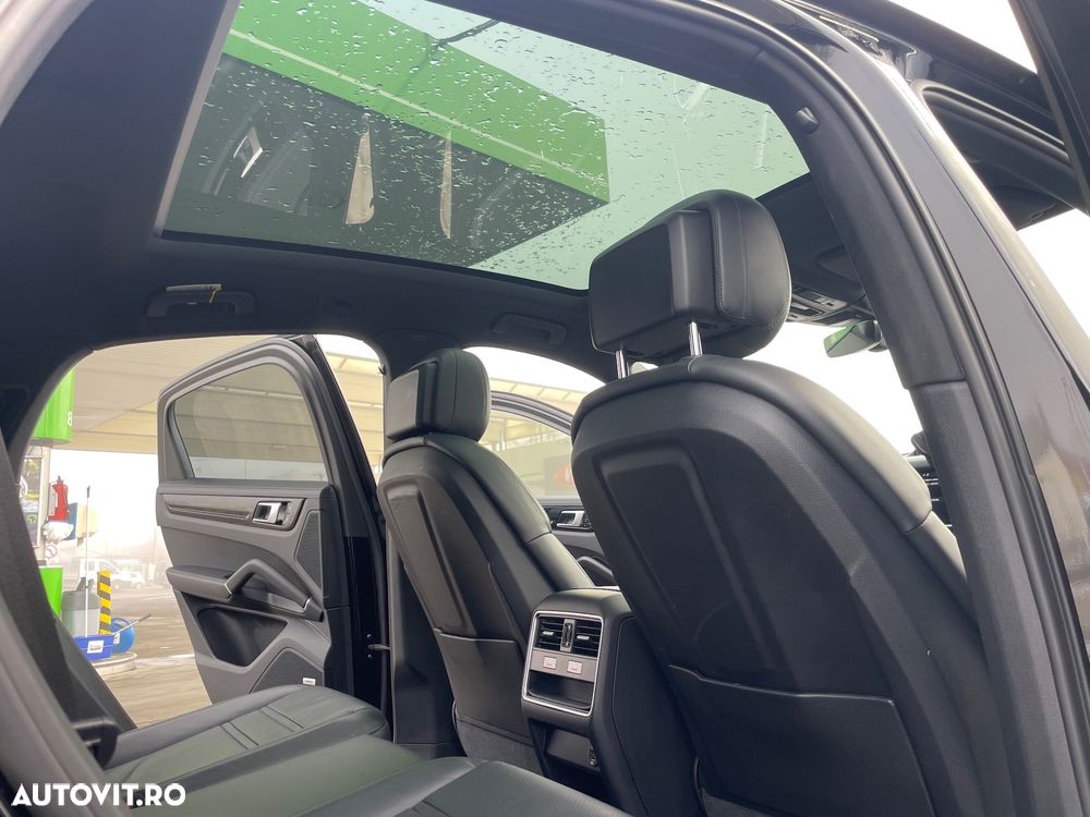 Porsche Cayenne Coupe Tiptronic S - 11