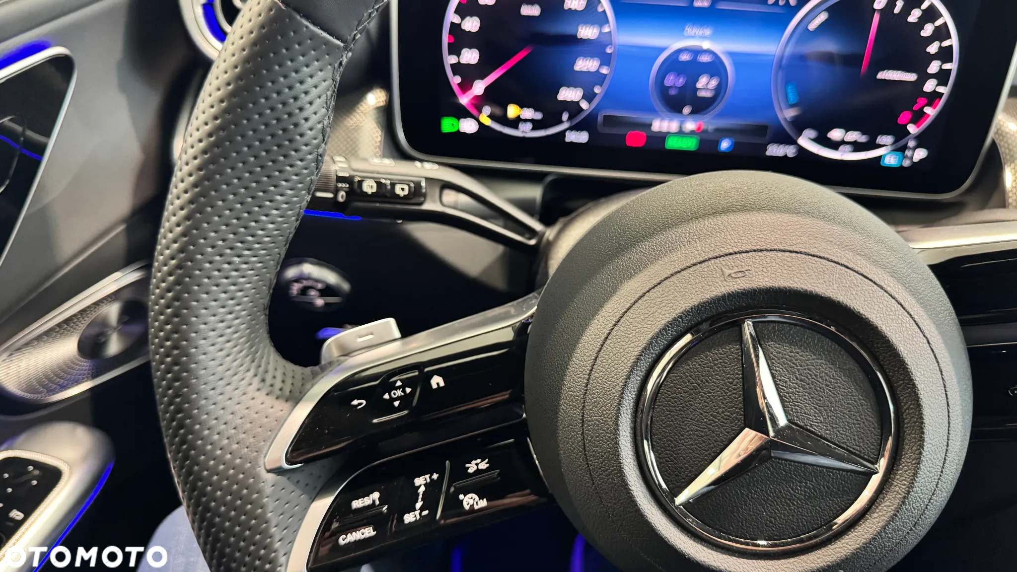 Mercedes-Benz GLC 300 e 4-Matic AMG Line - 15