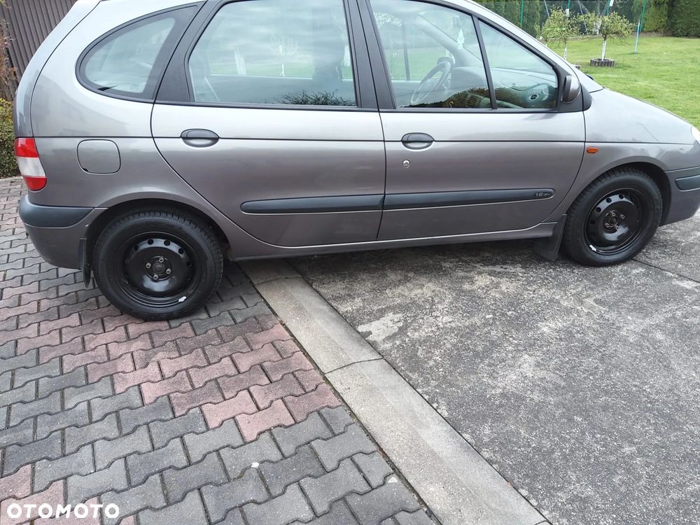 Renault Scenic Megane 1.6 RT 16V - 4