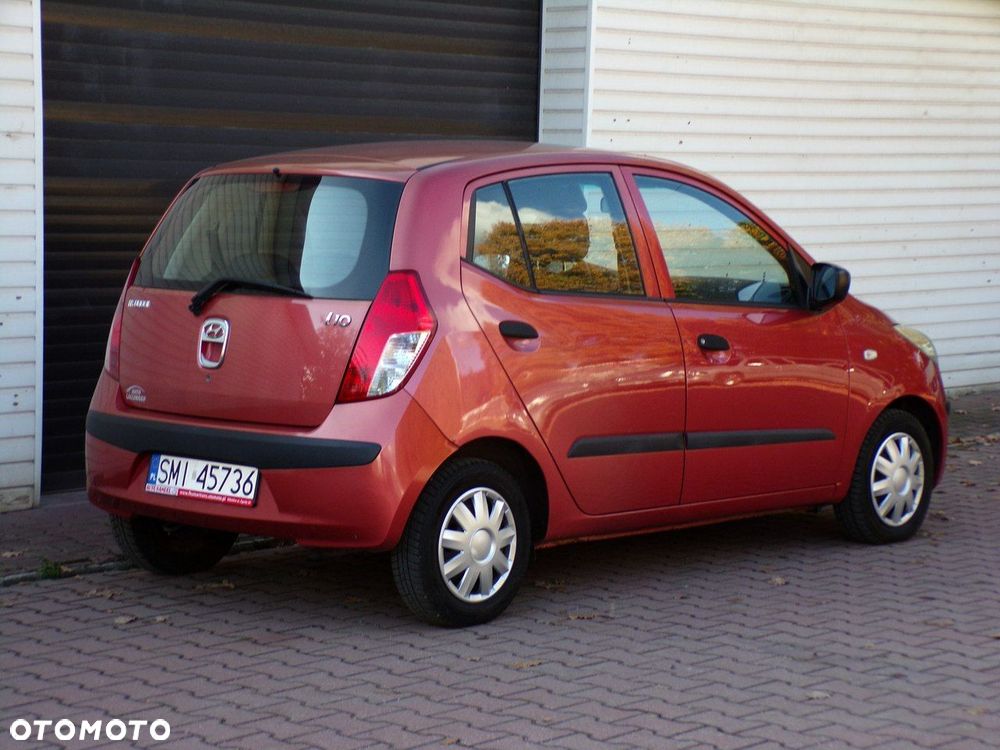 Hyundai i10 - 11
