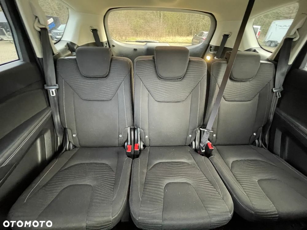 Ford S-Max 2.0 TDCi Titanium PowerShift - 13