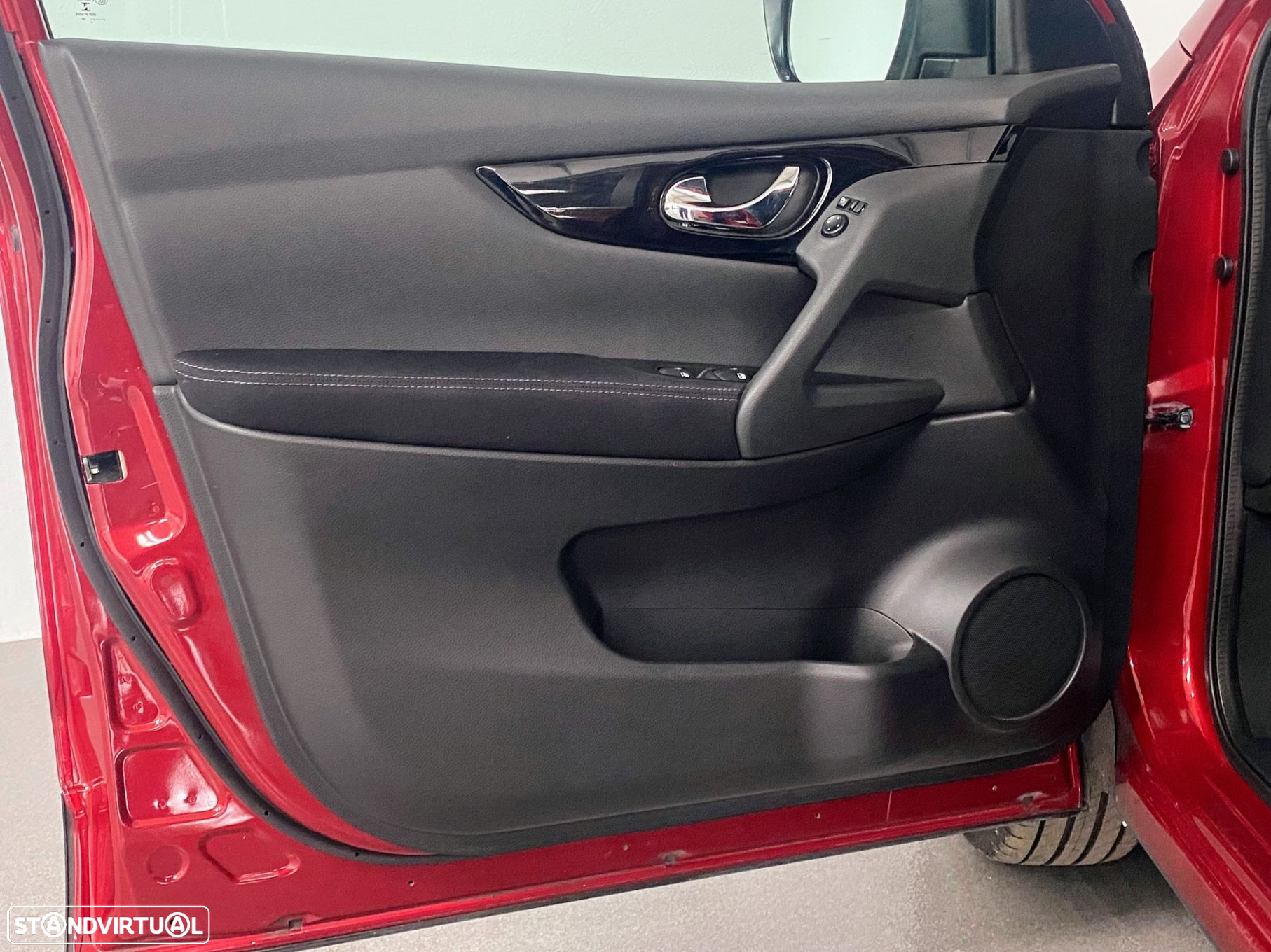 Nissan Qashqai 1.5 dCi N-Connecta DCT - 5