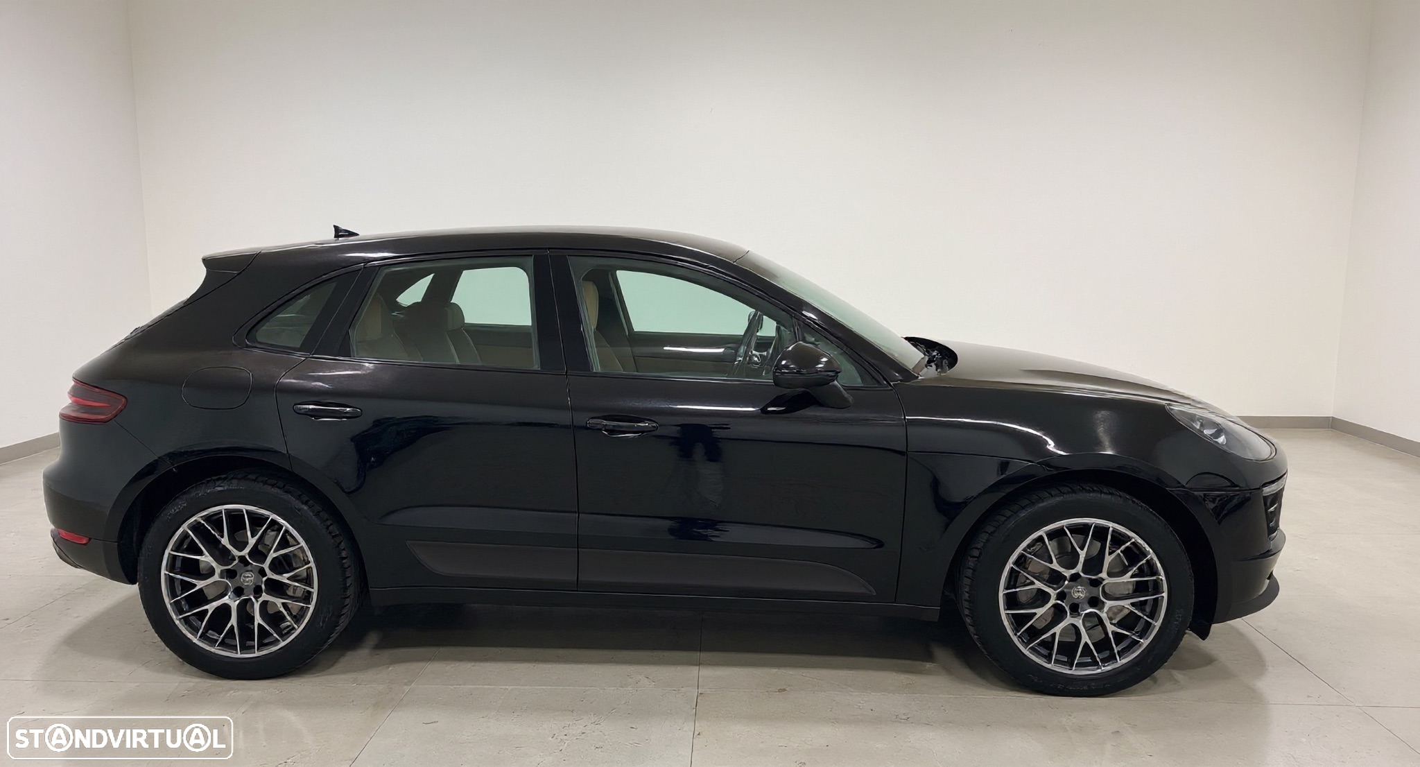 Porsche Macan - 4