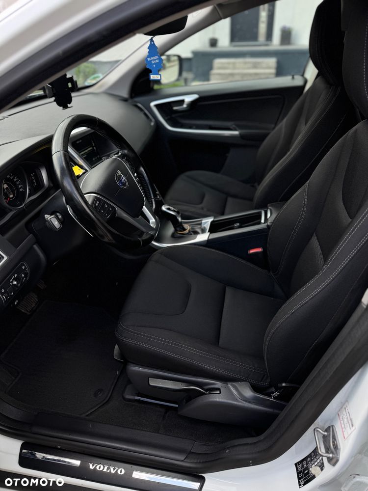 Volvo XC 60 D4 Geartronic Kinetic - 15