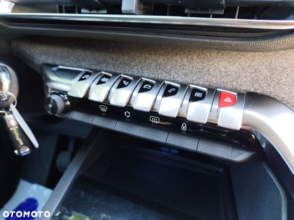 Peugeot 5008 BlueHDi 130 Allure - 33