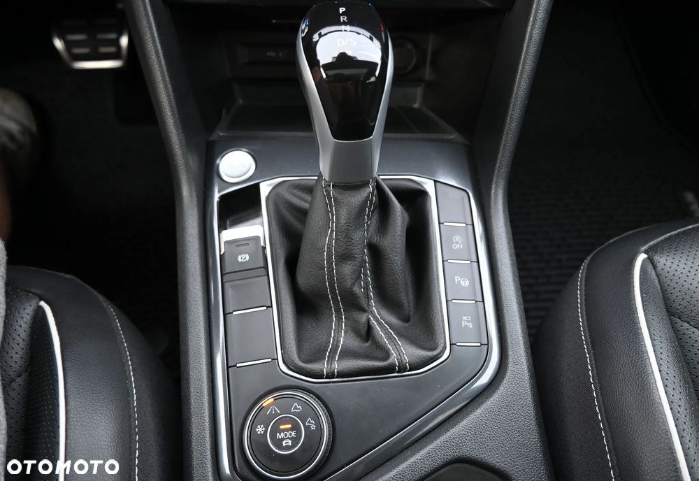 Volkswagen Tiguan Allspace - 12
