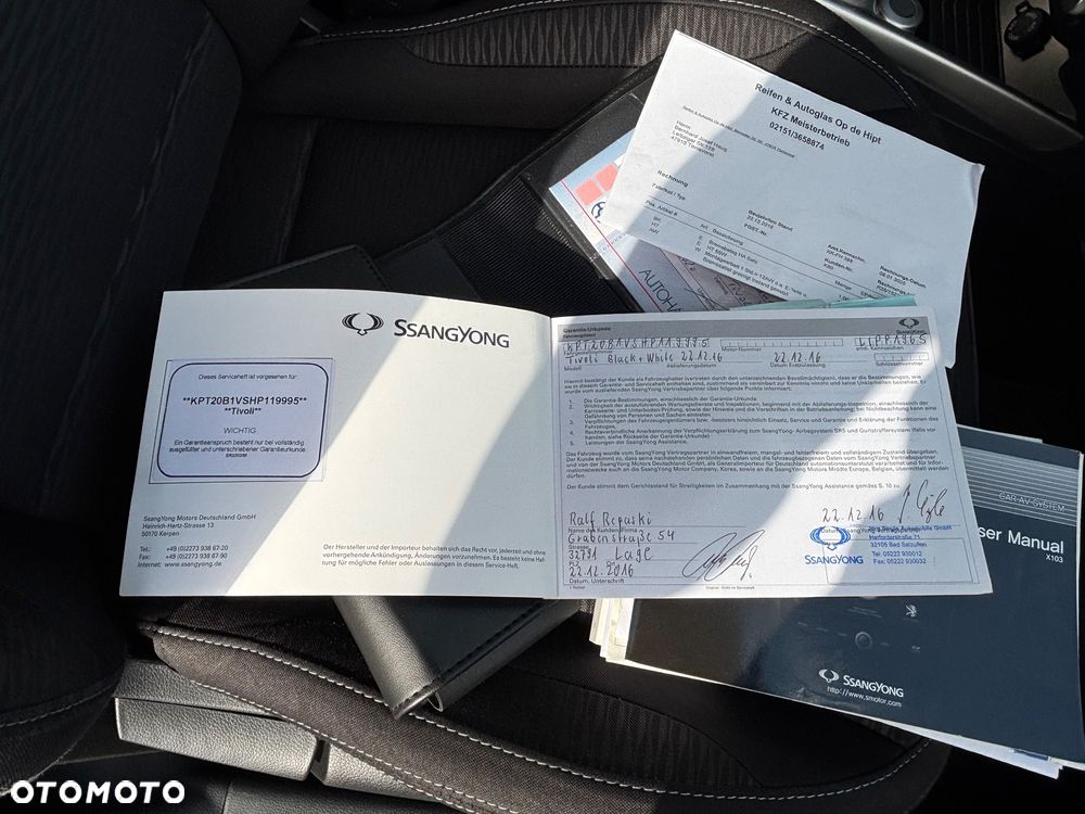 SsangYong/KGM Tivoli e-XGi 160 2WD Black+White - 23