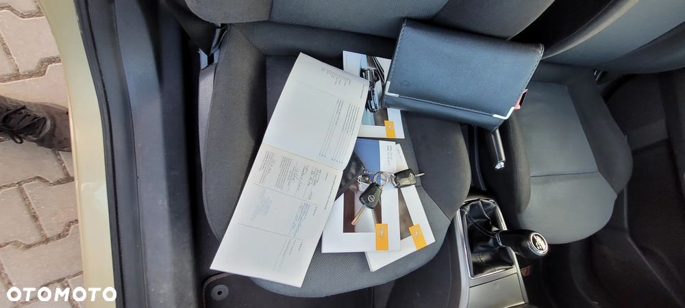 Opel Astra II 1.4 Comfort / Cool - 19