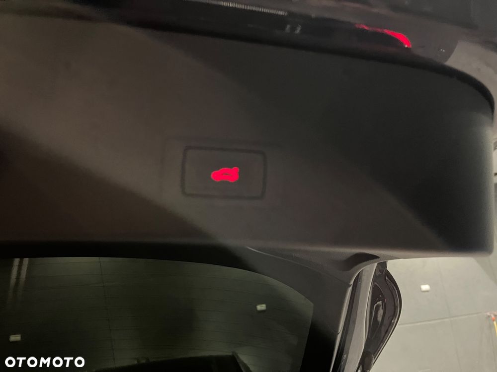 Audi A6 Avant 3.0 TDI quattro S tronic - 29
