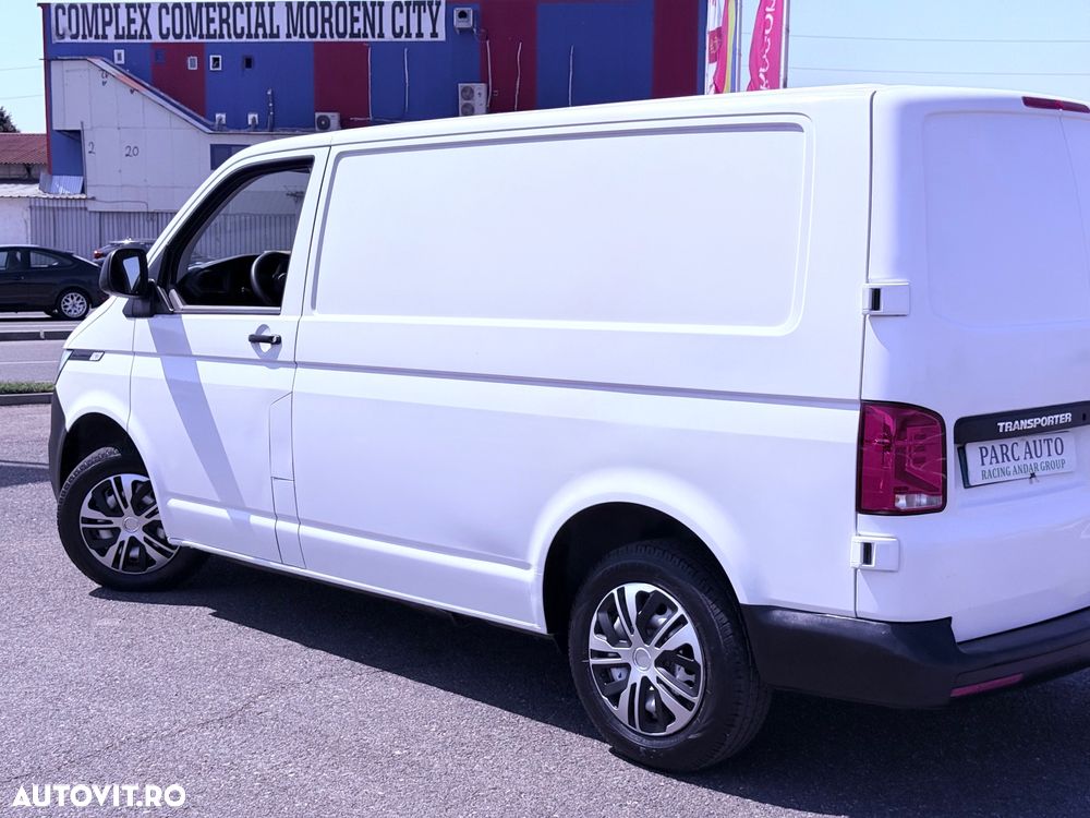 Volkswagen Transporter - 7