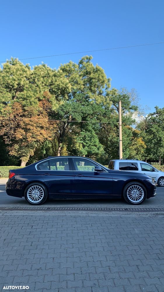 BMW Seria 3 320d xDrive Aut. Luxury Line - 4