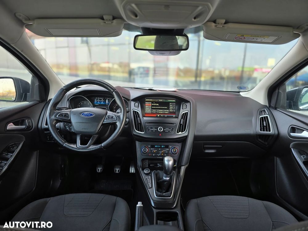 Ford Focus 1.0 EcoBoost Start Stop Titanium - 23