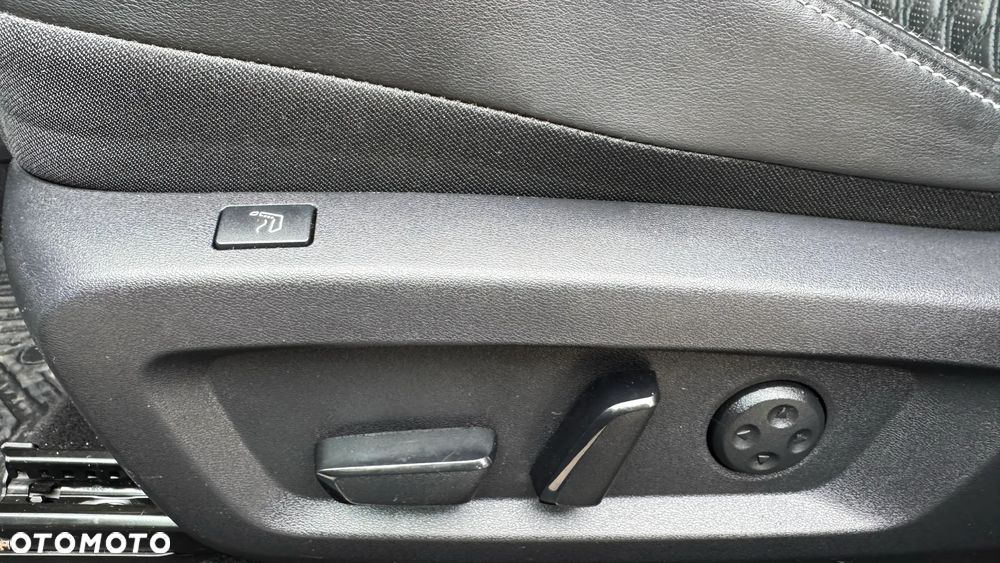 Nissan Qashqai 1.3 DIG-T MHEV Xtronic Tekna+ - 20