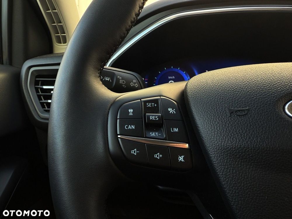 Ford Focus 1.0 EcoBoost mHEV Titanium X - 14