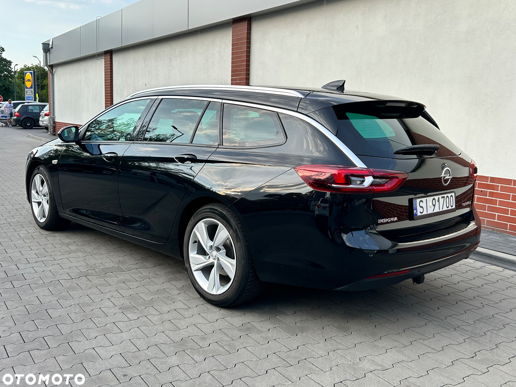 Opel Insignia 2.0 CDTI automatik Business Innovation - 4