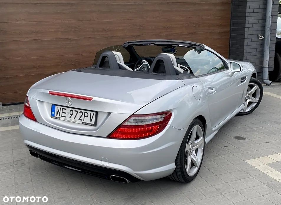 Mercedes-Benz SLK - 11