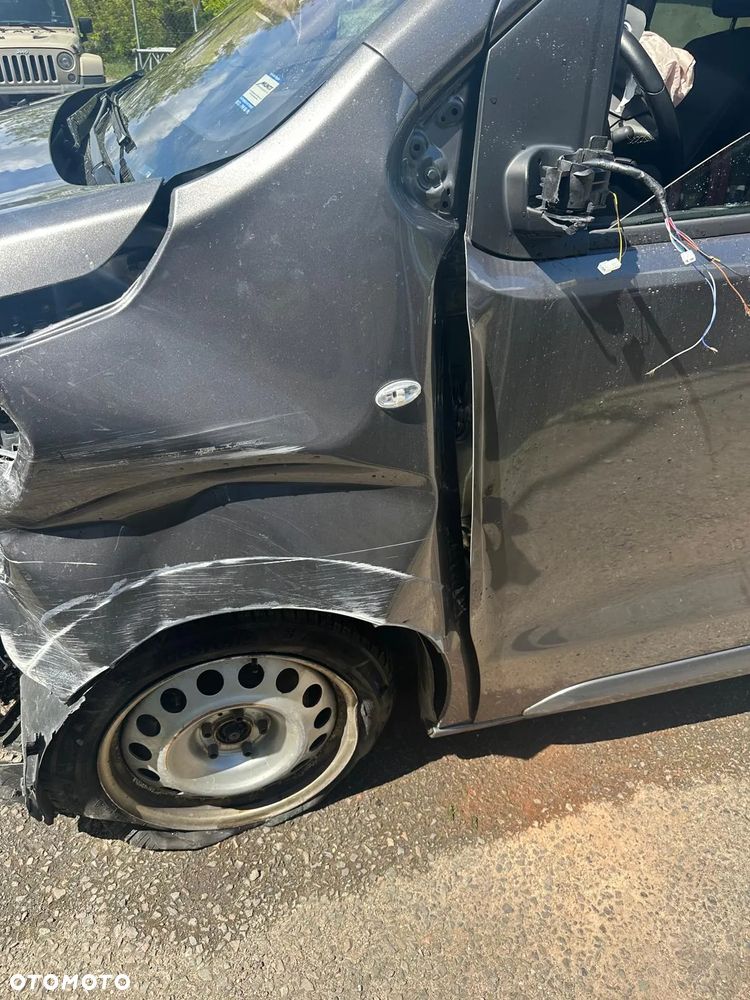 Opel Zafira - 30