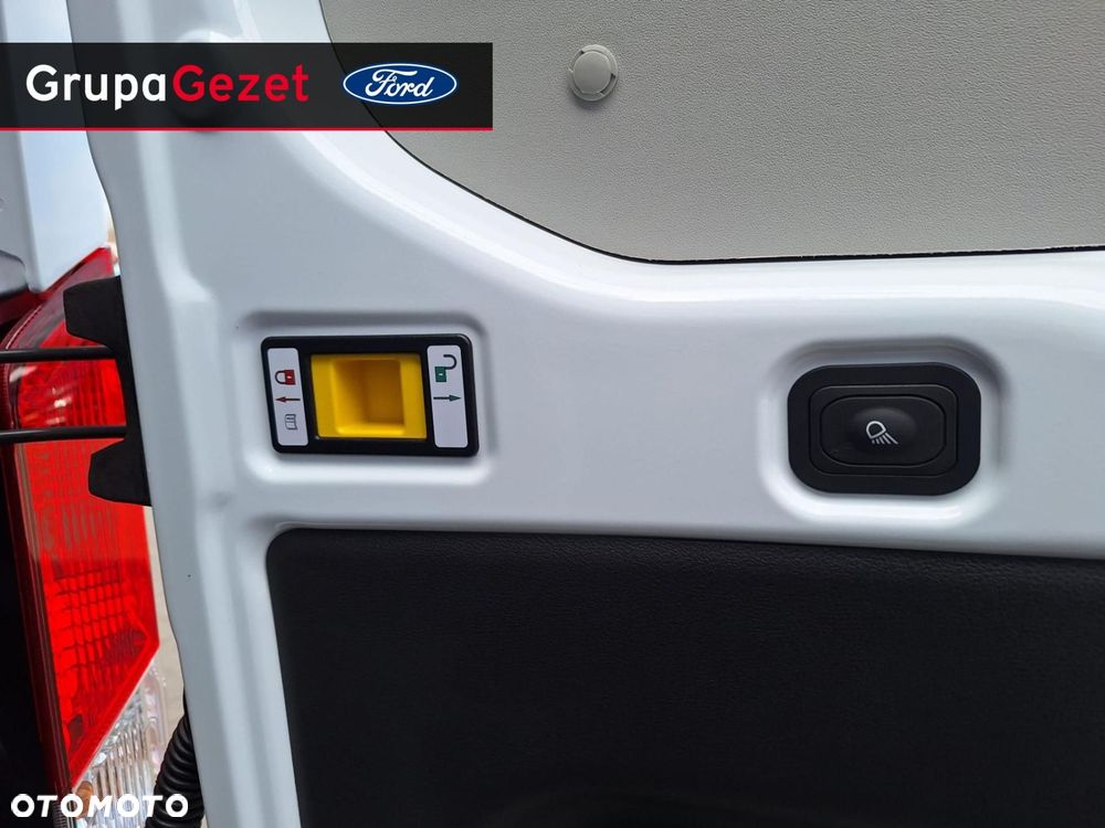 Ford Transit - 16