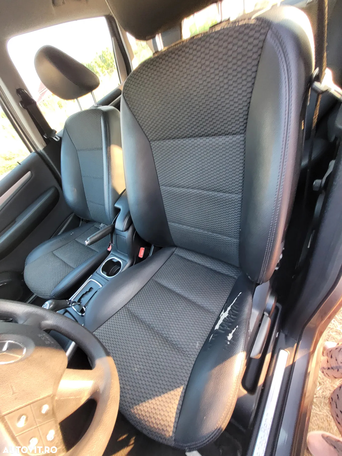 Mercedes-Benz B - 6