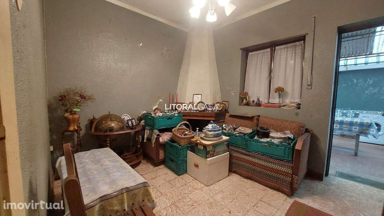 Moradia T2 | Remodelação - Grande imagem: 2/19