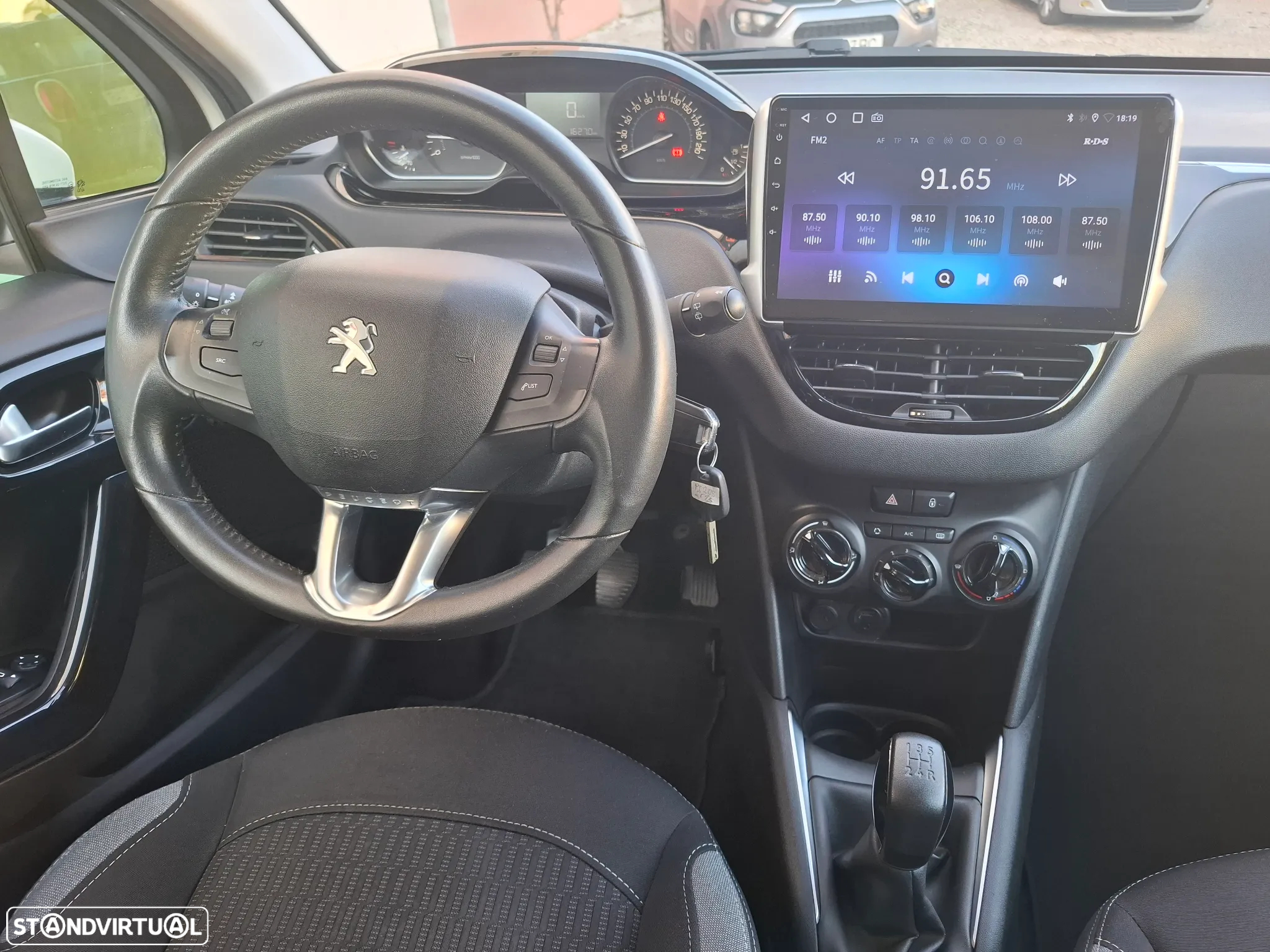 Peugeot 208 1.2 PureTech Active - 10
