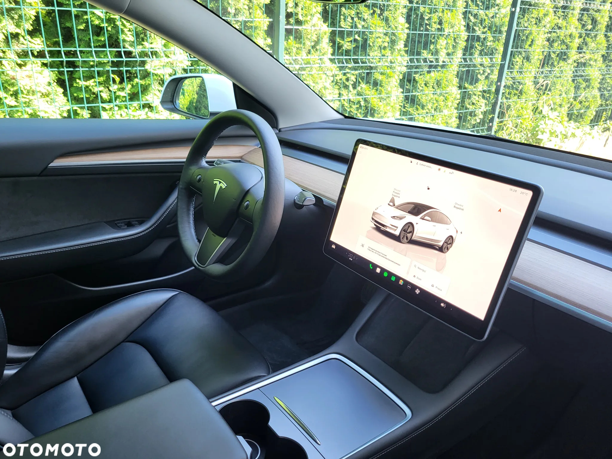 Tesla Model 3 - 16