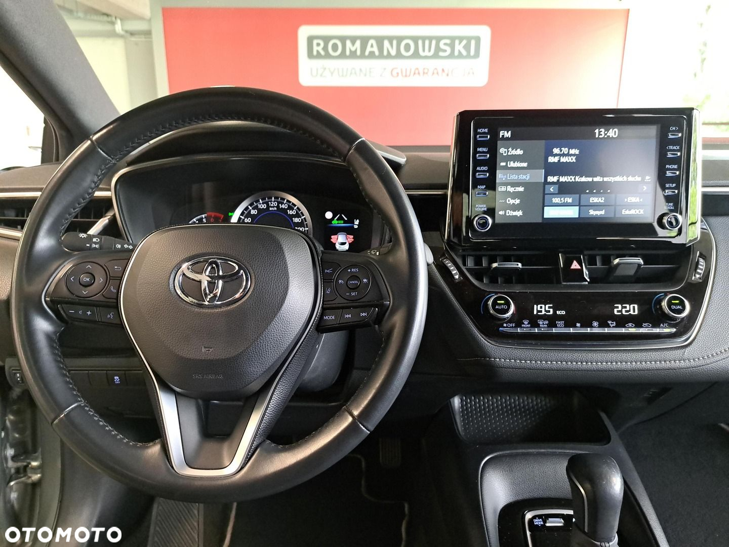 Toyota Corolla 1.8 Hybrid Comfort - 18