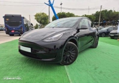 Tesla Model Y Long Range Dual Motor AWD - 1