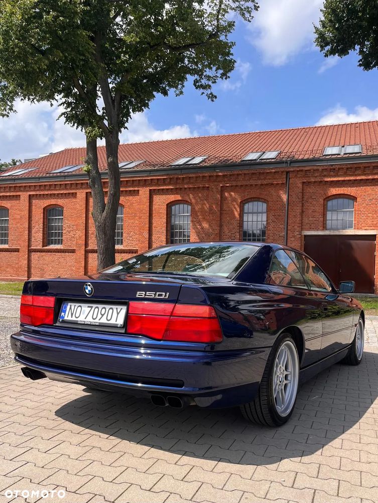 BMW Seria 8 - 14